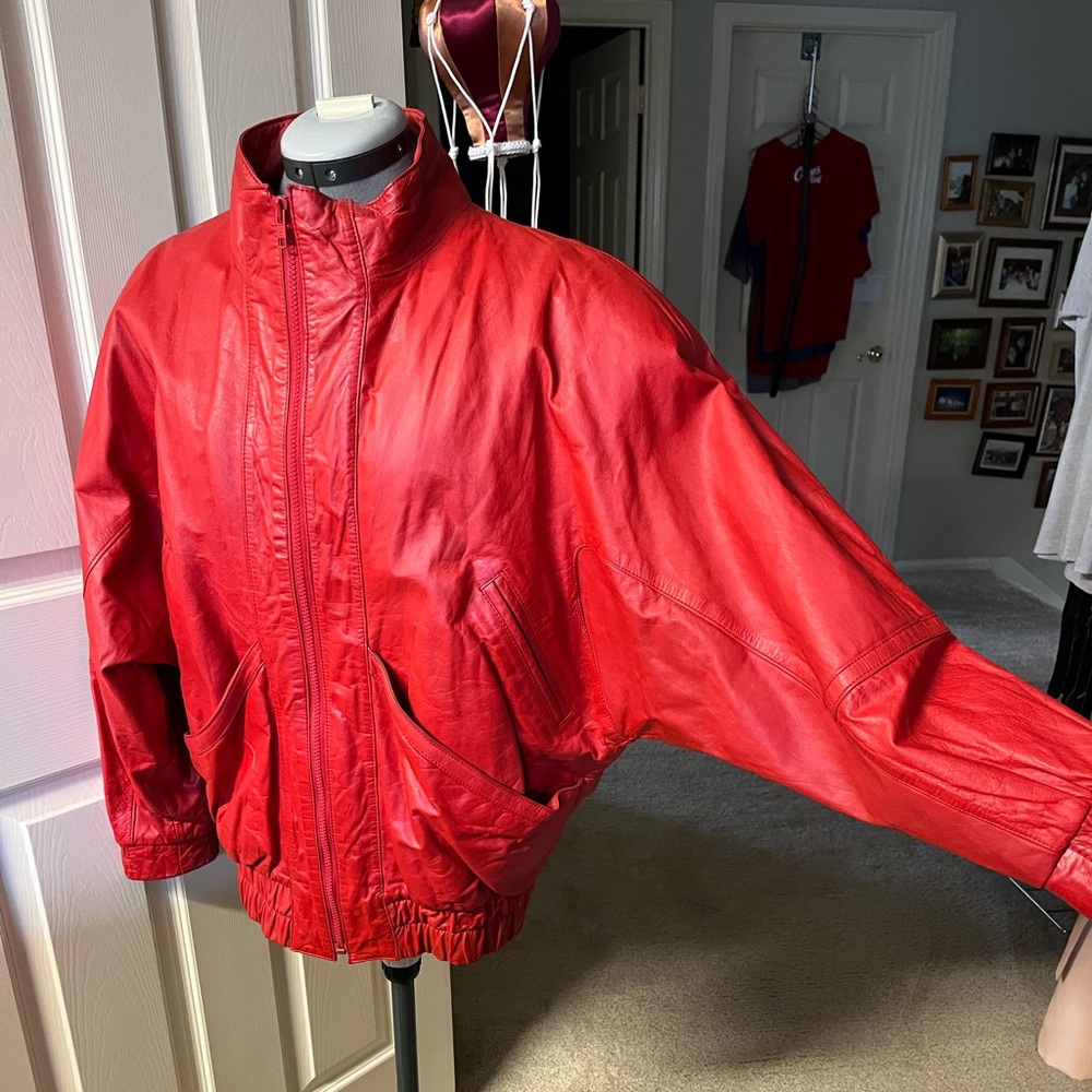 Chic Vintage 80’s Red genuine Leather Jacket
